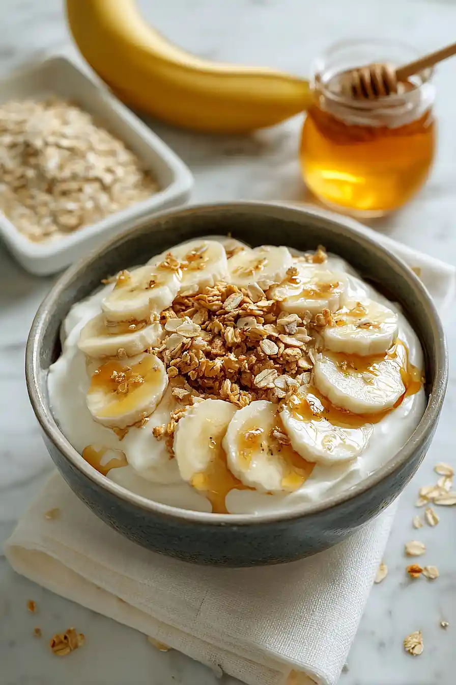 greek yogurt breakfast bowl
